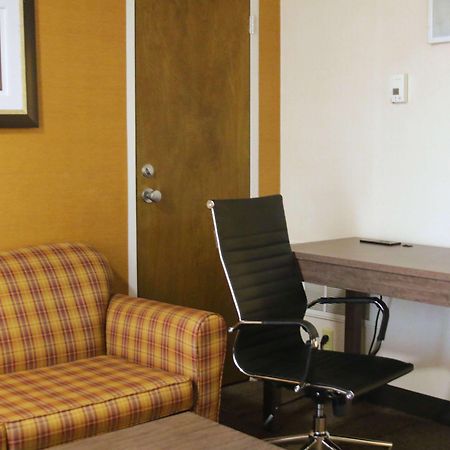 Best Western Galleria Inn & Suites Cheektowaga Exterior foto